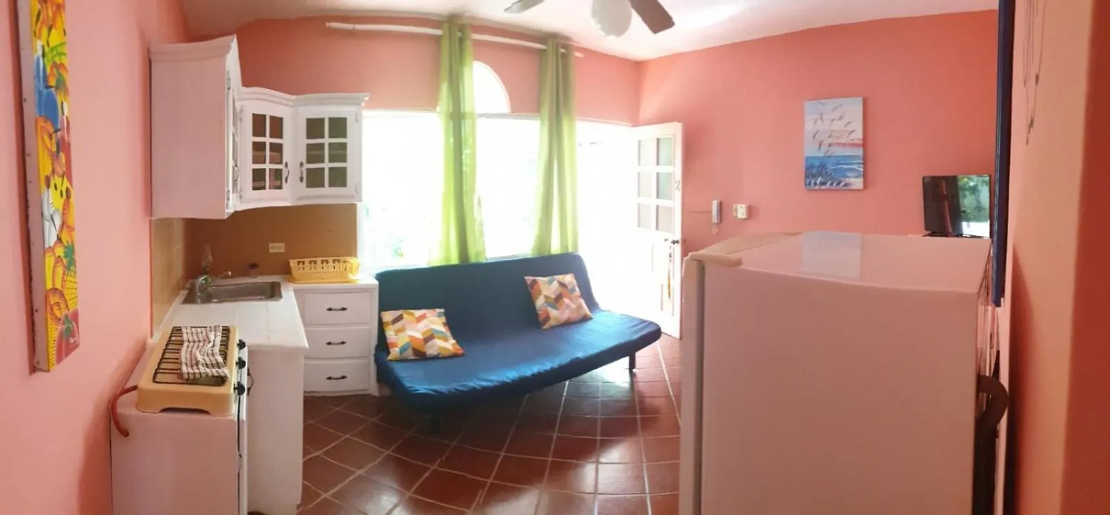 Apts By Elizabeth La Laguna 0*,